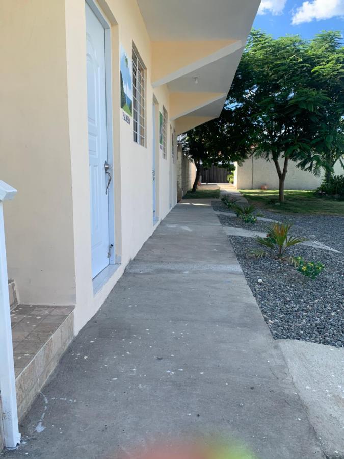 Hotel Anedi La Vega Bagian luar foto